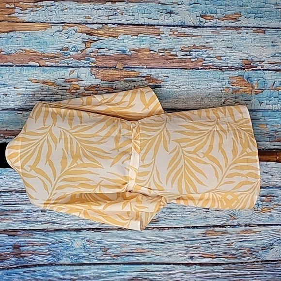 MADISON Du Soir Cover Up Robe - Picture 5 of 8